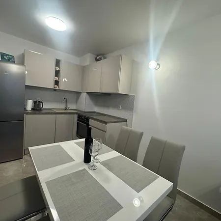 Appartement Nikolina *